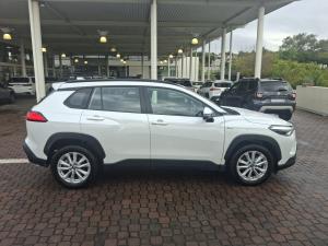 Toyota Corolla Cross 1.8 HEV XS - Image 3