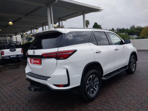 Toyota Fortuner 2.8GD-6 - Image 2