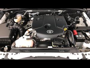 Toyota Fortuner 2.4GD-6 manual - Image 14