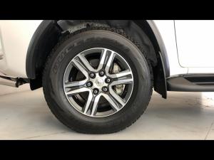 Toyota Fortuner 2.4GD-6 manual - Image 18