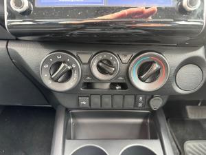 Toyota Hilux 2.4GD-6 double cab Raider auto - Image 15