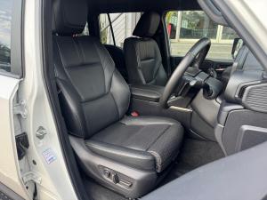 Toyota Land Cruiser Prado 2.8GD VX-R First Edition - Image 15