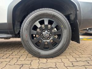 Toyota Land Cruiser Prado 2.8GD VX-R First Edition - Image 19