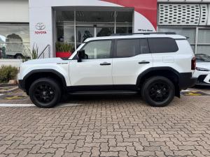 Toyota Land Cruiser Prado 2.8GD VX-R First Edition - Image 22
