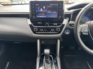 Toyota Corolla Cross 1.8 Hybrid XR - Image 13