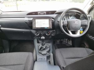 Toyota Hilux 2.4 GD-6 Raider 4X4D/C - Image 6