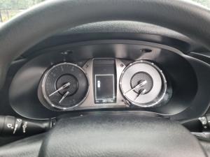 Toyota Hilux 2.4 GD-6 Raider 4X4 automaticD/C - Image 11