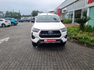 Toyota Hilux 2.4 GD-6 Raider 4X4 automaticD/C - Image 4