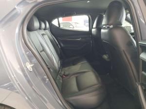 Mazda MAZDA3 1.5 Individual automatic 5-Door - Image 11