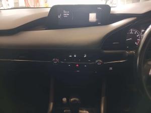 Mazda MAZDA3 1.5 Individual automatic 5-Door - Image 20