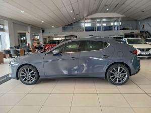 Mazda MAZDA3 1.5 Individual automatic 5-Door - Image 3