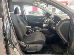 Nissan Qashqai 1.2T Acenta CVT - Image 11