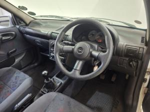 Opel Corsa Lite 1.4i - Image 11