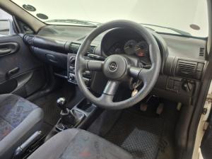 Opel Corsa Lite 1.4i - Image 9