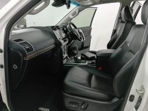Toyota Land Cruiser Prado 2.8GD VX-L - Image 10