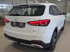 MG ZS Pro 1.5T Comfort - Image 5