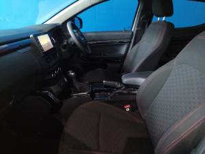 Renault Kiger 1.0 Turbo Intens manual - Image 11