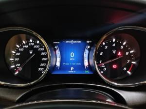 Maserati Quattroporte S Sport - Image 10