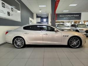 Maserati Quattroporte S Sport - Image 2