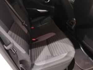 Nissan Navara 2.5DDTi double cab SE Plus auto - Image 7