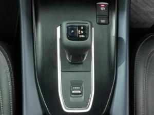 Nissan Qashqai 1.3T Acenta Plus - Image 11