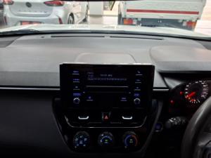 Toyota Corolla Cross 1.8 Xi - Image 14