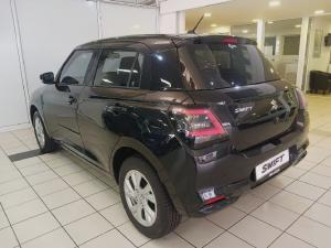 Suzuki Swift 1.2 GL+ auto - Image 3