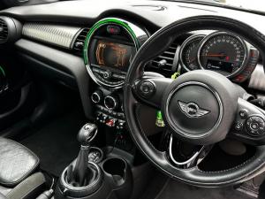 MINI Hatch Cooper S Hatch 5-door - Image 13