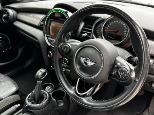 MINI Hatch Cooper S Hatch 5-door - Image 14