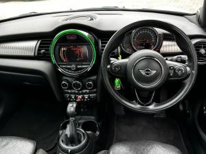 MINI Hatch Cooper S Hatch 5-door - Image 17