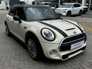 MINI Hatch Cooper S Hatch 5-door - Image 1
