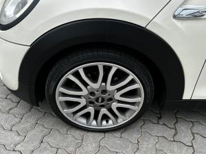 MINI Hatch Cooper S Hatch 5-door - Image 5