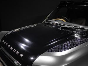 Land Rover Defender 110 V8 Carpathian Edition - Image 11