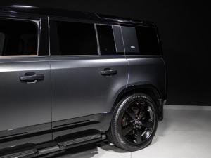 Land Rover Defender 110 V8 Carpathian Edition - Image 12