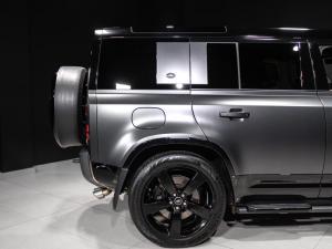 Land Rover Defender 110 V8 Carpathian Edition - Image 14