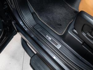 Land Rover Defender 110 V8 Carpathian Edition - Image 27