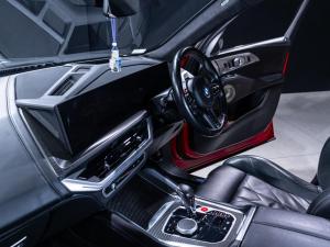 BMW XM XM - Image 20