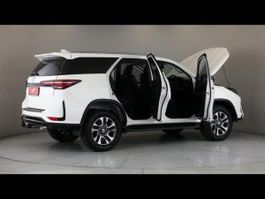 Toyota Fortuner 2.4GD-6 auto - Image 31