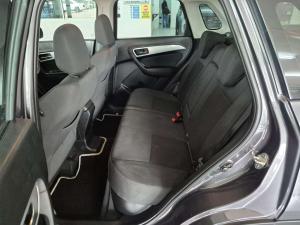 Suzuki Vitara Brezza 1.5 GLX automatic - Image 12