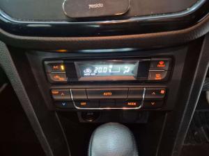 Suzuki Vitara Brezza 1.5 GLX automatic - Image 18