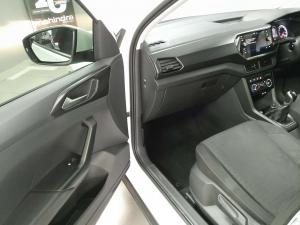 Volkswagen T-CROSS 1.0 TSI Comfortline - Image 20