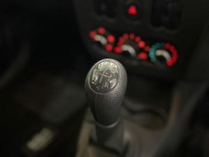 Nissan NP200 1.6 Safety PackS/C - Image 20