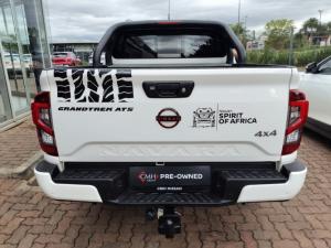 Nissan Navara 2.5DDTi double cab Pro-4X 4x4 Warrior - Image 4