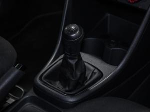 Volkswagen Polo Vivo hatch 1.4 Trendline - Image 21