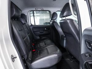 Volkswagen Amarok 2.0BiTDI double cab Highline 4Motion auto - Image 14
