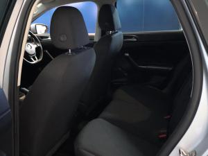 Volkswagen Polo hatch 1.0TSI Trendline - Image 16
