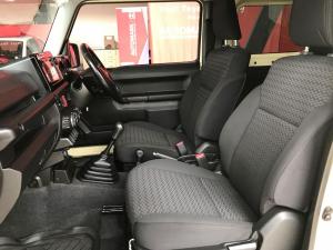 Suzuki Jimny 1.5 GLX AllGrip 3-door manual - Image 9