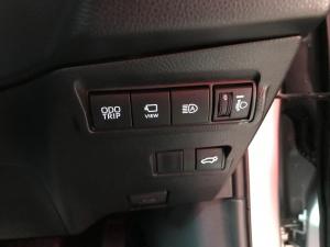 Toyota Corolla Cross 1.8 Hybrid GR-Sport - Image 14