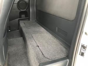 Toyota Hilux 2.8GD-6 Xtra cab 4x4 Legend manual - Image 15