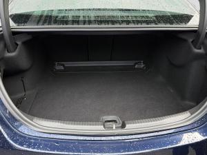 Mercedes-Benz C-Class C220d Avantgarde - Image 9